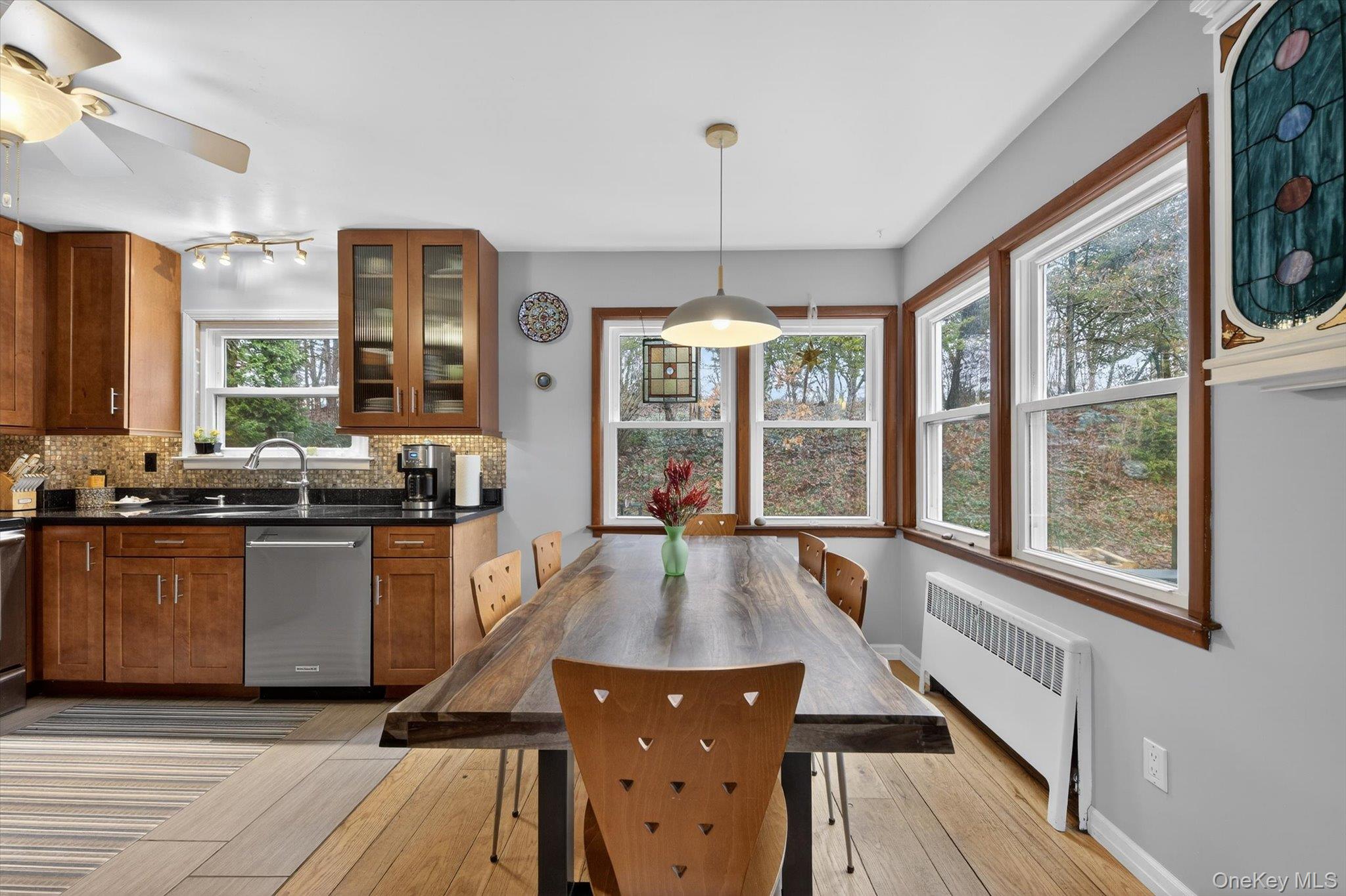 2791 Highway 9 Cold Spring, NY 10516 - Photo 11 of 47 Eat-in kitchen