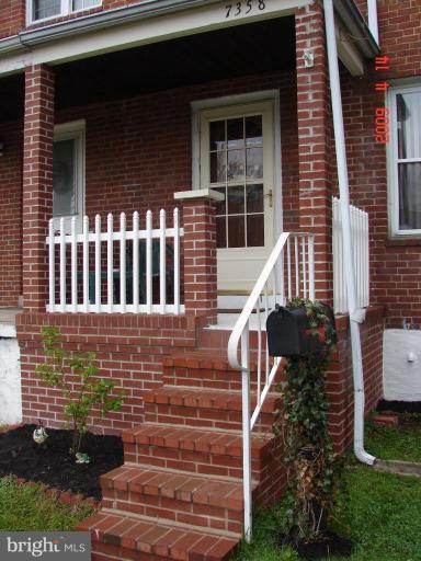7358 Edsworth Road Dundalk, MD 21222 - Photo 1 of 9 Exterior (Main)