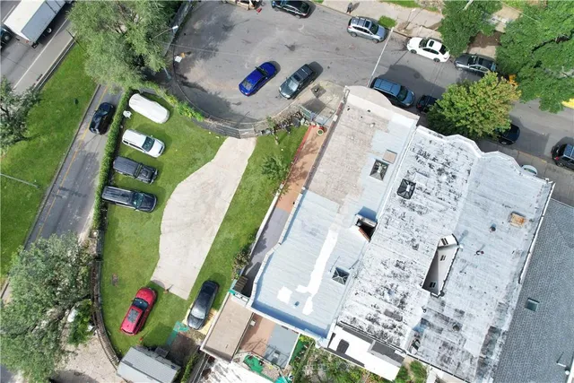 $1,699,999 | 1746 Anthony Avenue | Mount Hope