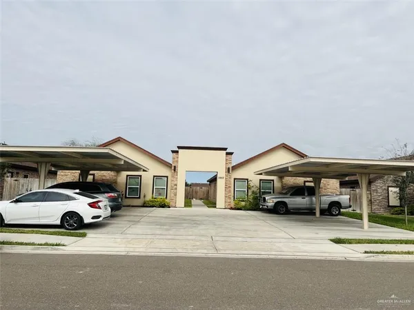 $925 | 1907 Cari Nicole Avenue, Unit 4, Edinburg, TX 78541