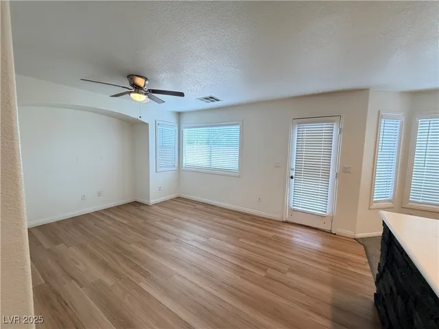 $1,950 | 7648 Concord Heights Street, Las Vegas, NV 89149