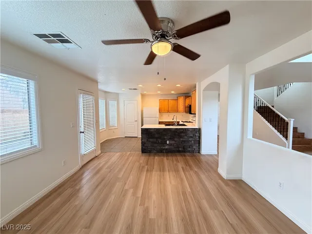 $1,950 | 7648 Concord Heights Street, Las Vegas, NV 89149