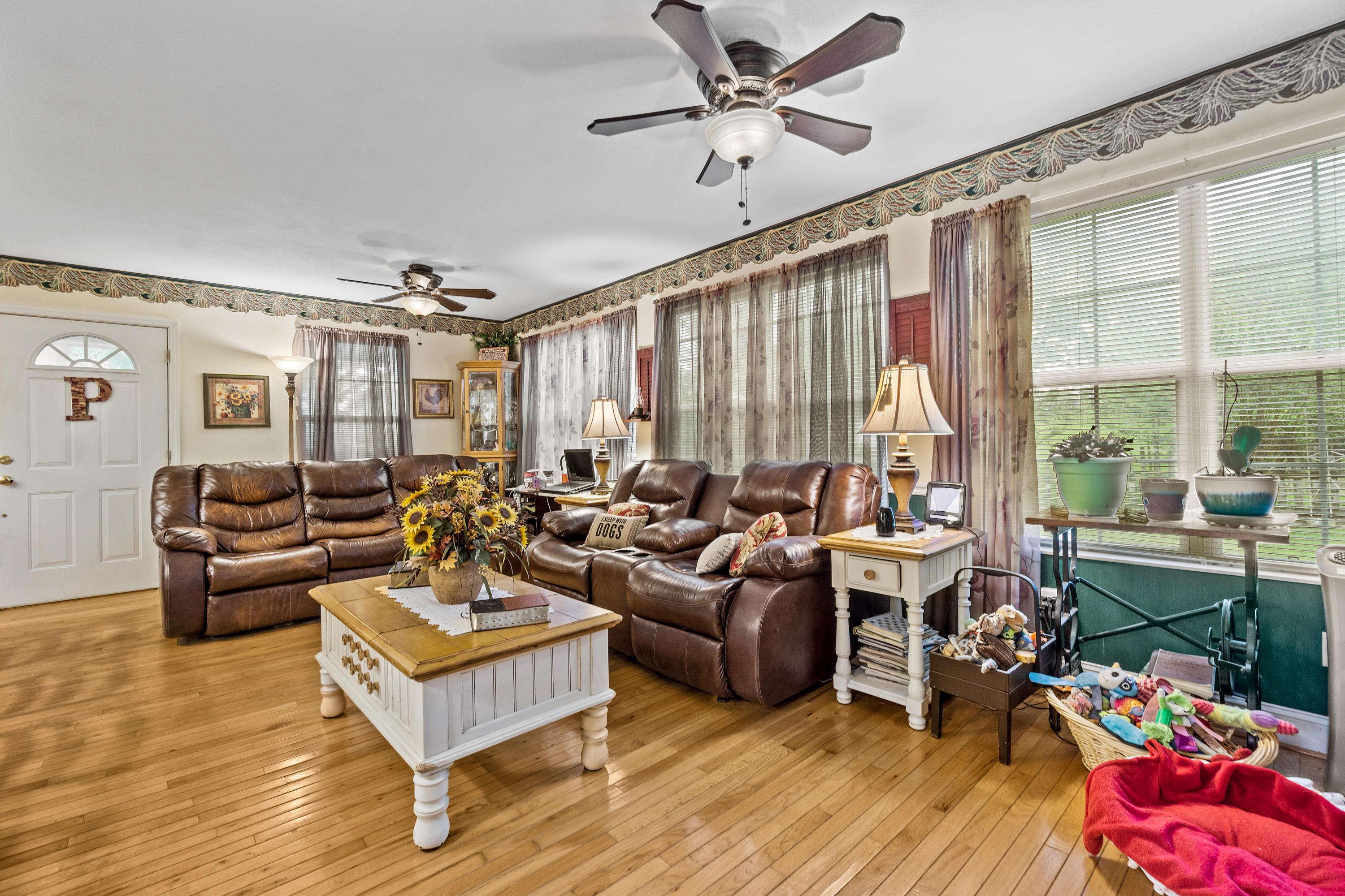 98 Antler Ridge Road Graysville, TN 37338 - Photo 3 of 16 98 Antler Ridge Rd-5