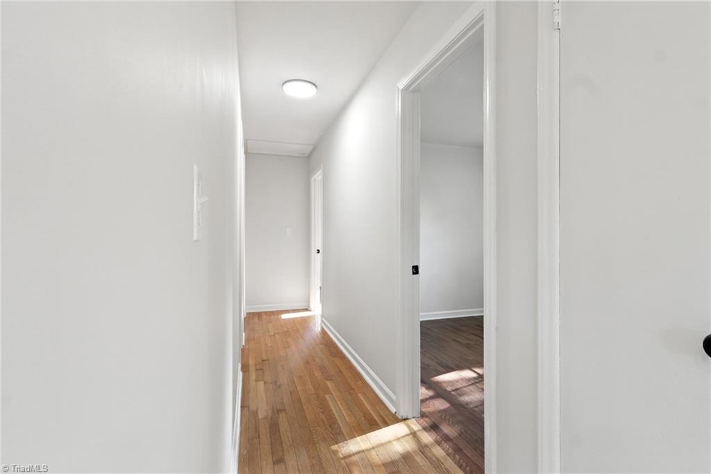 630 Spring Garden Circle High Point, NC 27260 - Photo 11 of 33 Gallery Image 11