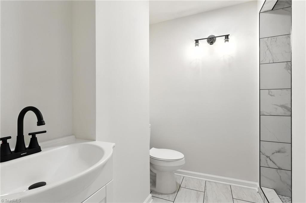630 Spring Garden Circle High Point, NC 27260 - Photo 15 of 33 Gallery Image 15