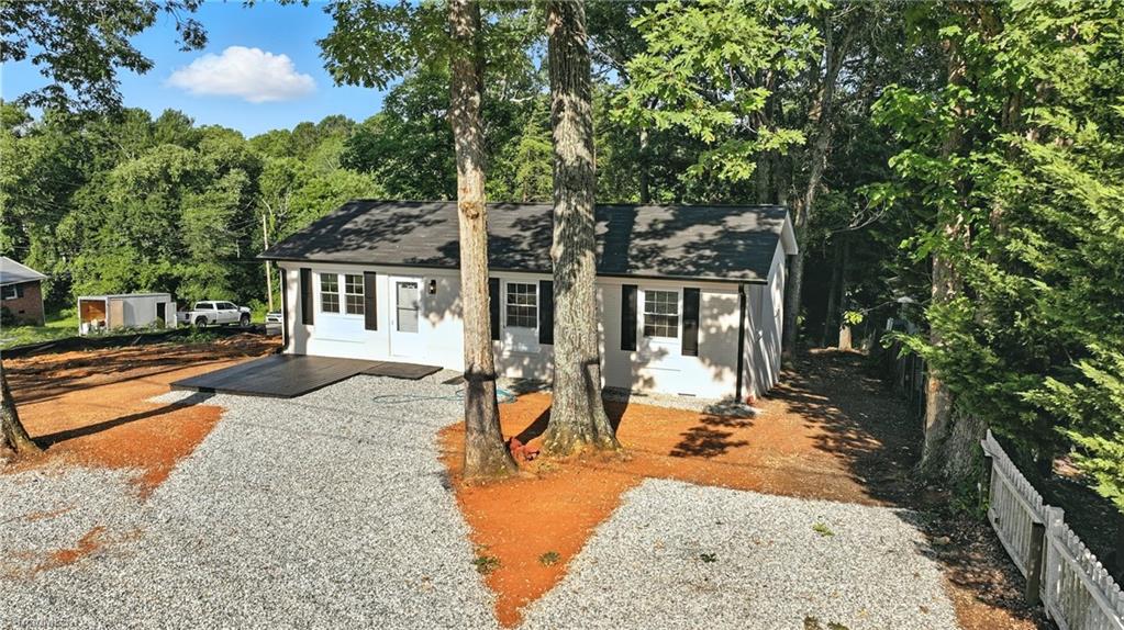 630 Spring Garden Circle High Point, NC 27260 - Photo 24 of 33 Gallery Image 24