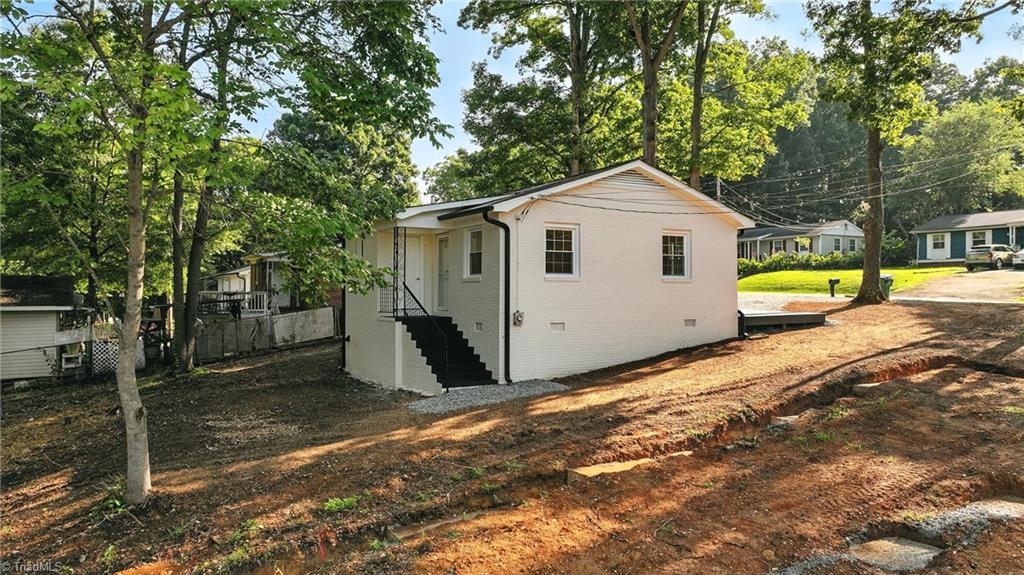630 Spring Garden Circle High Point, NC 27260 - Photo 29 of 33 Gallery Image 29