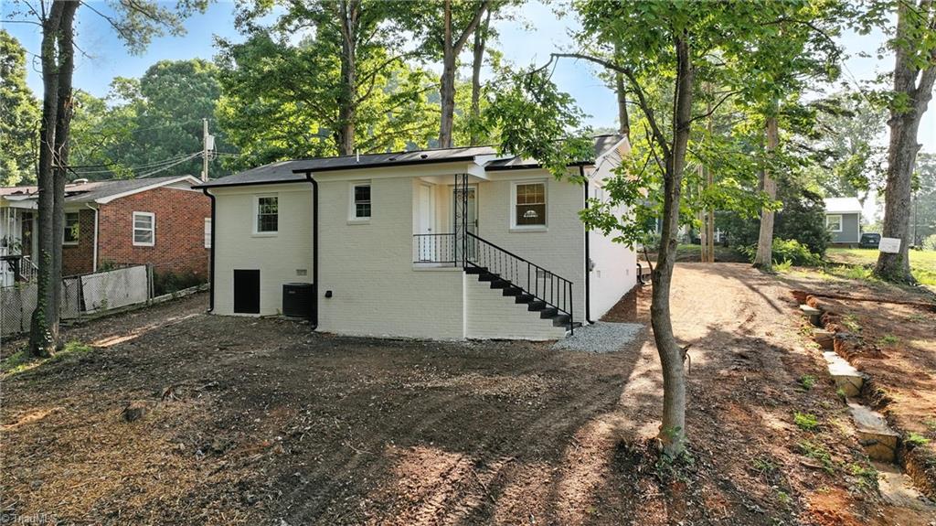 630 Spring Garden Circle High Point, NC 27260 - Photo 30 of 33 Gallery Image 30