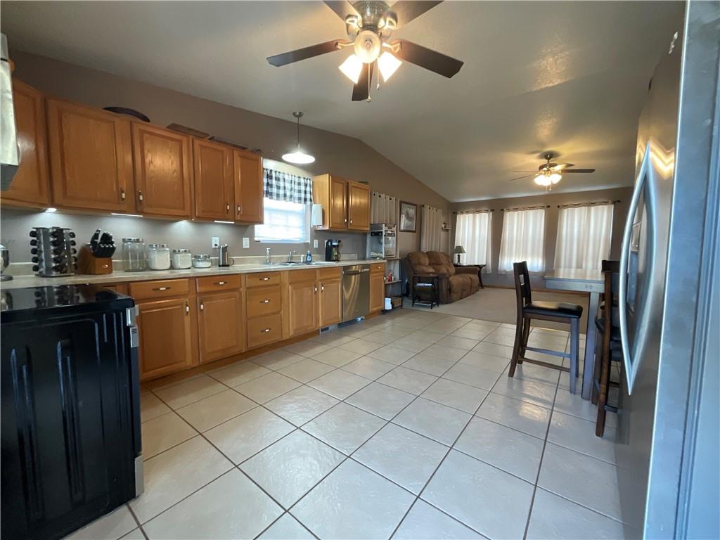 7250 Southeast Bobby Road Cameron, MO 64429 - Photo 12 of 34