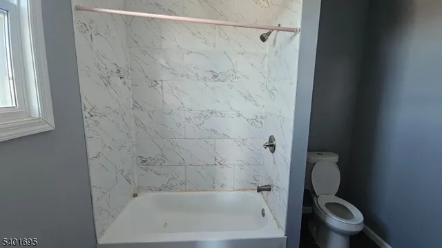 $2,600 | 426 South 9th Street, Newark, NJ 07103