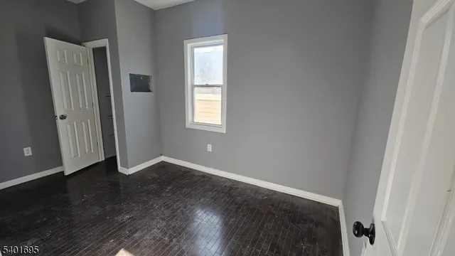 $2,600 | 426 South 9th Street, Newark, NJ 07103