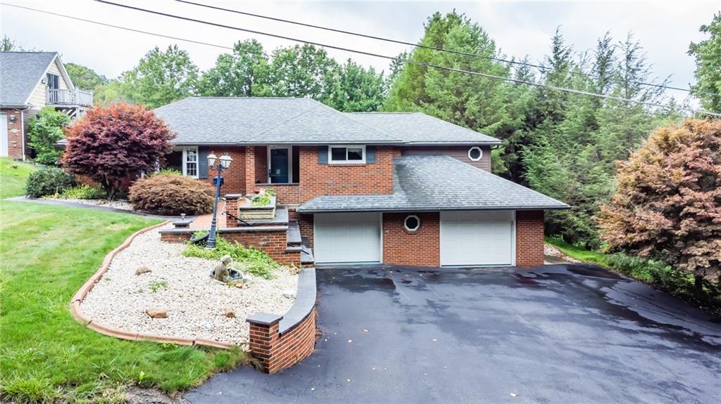 799 Youngstown Ridge Road Latrobe, PA 15650 - Photo 3 of 24 Gallery Image 3