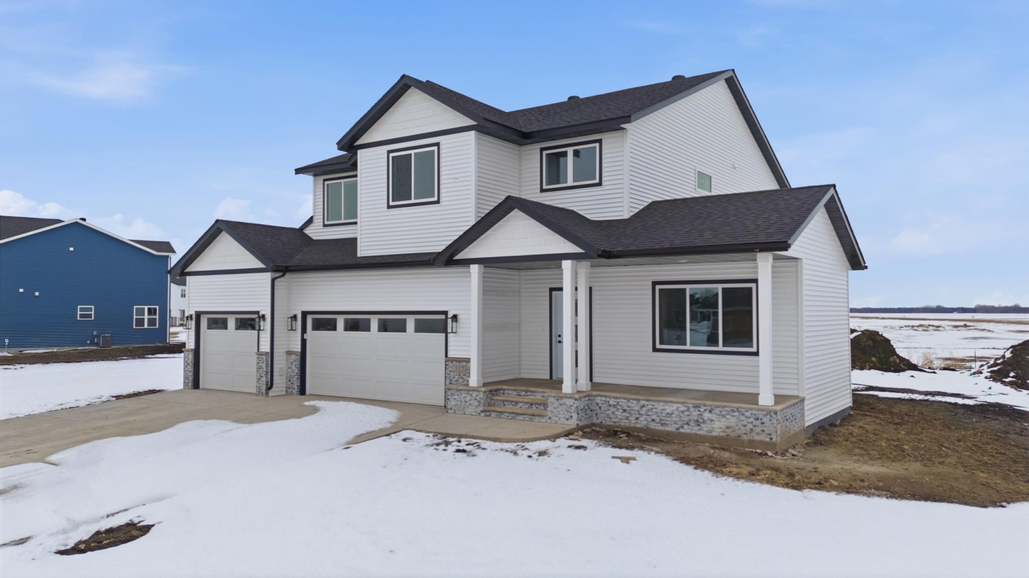 517 Prairie Parkway Kindred, ND 58051 - Photo 2 of 57