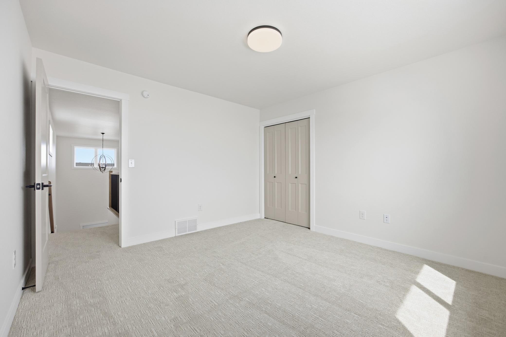 517 Prairie Parkway Kindred, ND 58051 - Photo 34 of 57