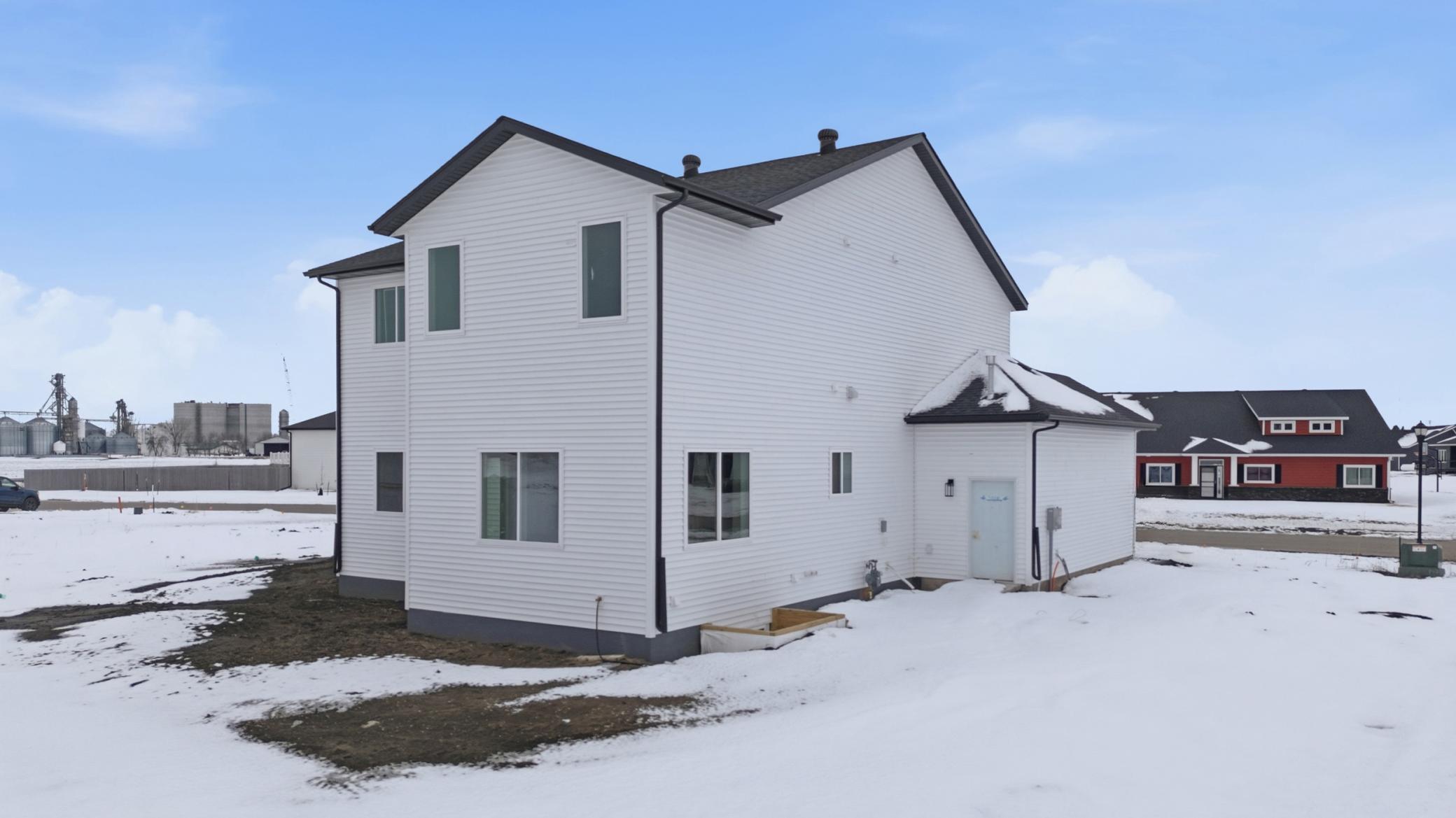 517 Prairie Parkway Kindred, ND 58051 - Photo 48 of 63