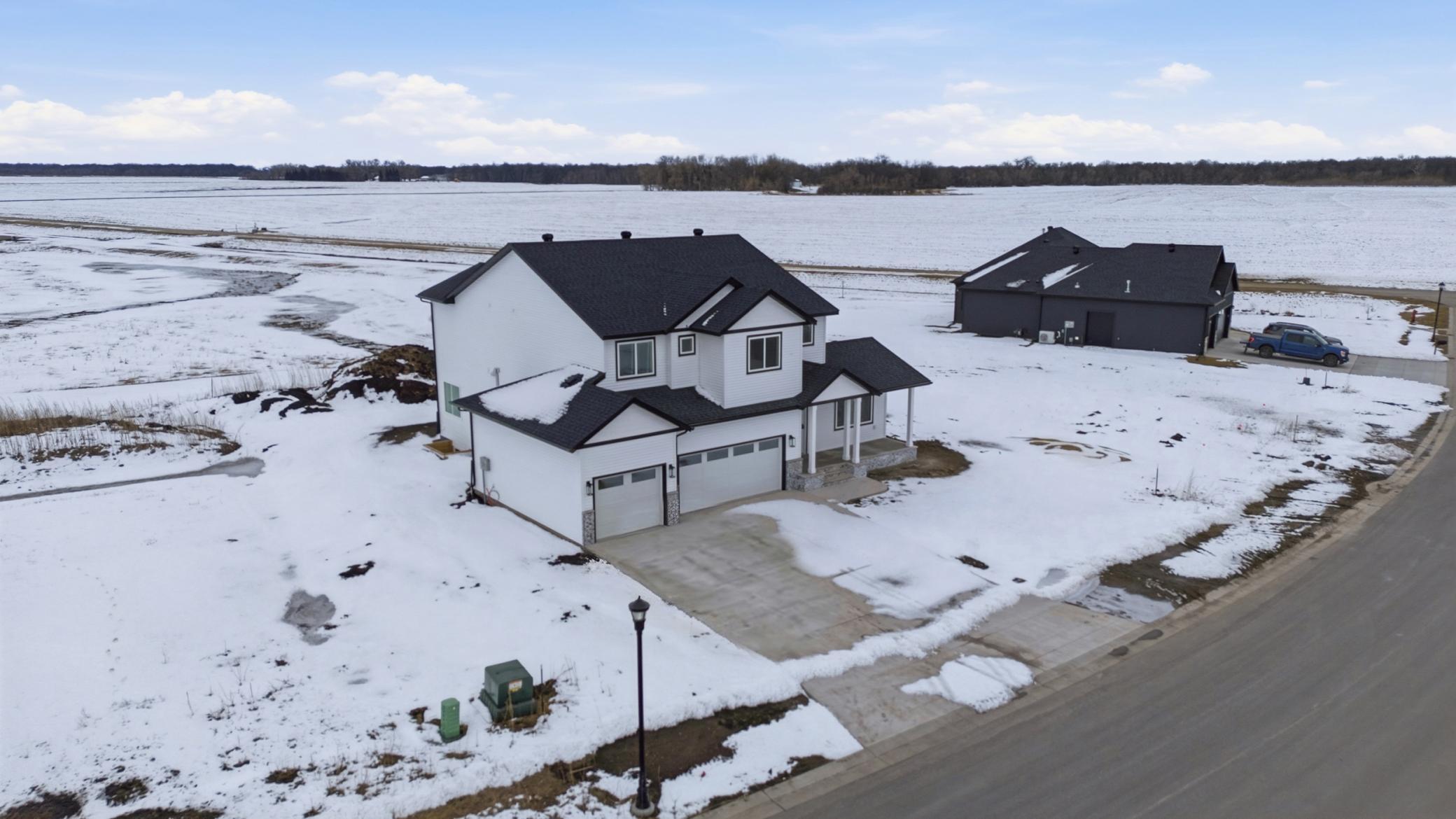 517 Prairie Parkway Kindred, ND 58051 - Photo 49 of 63