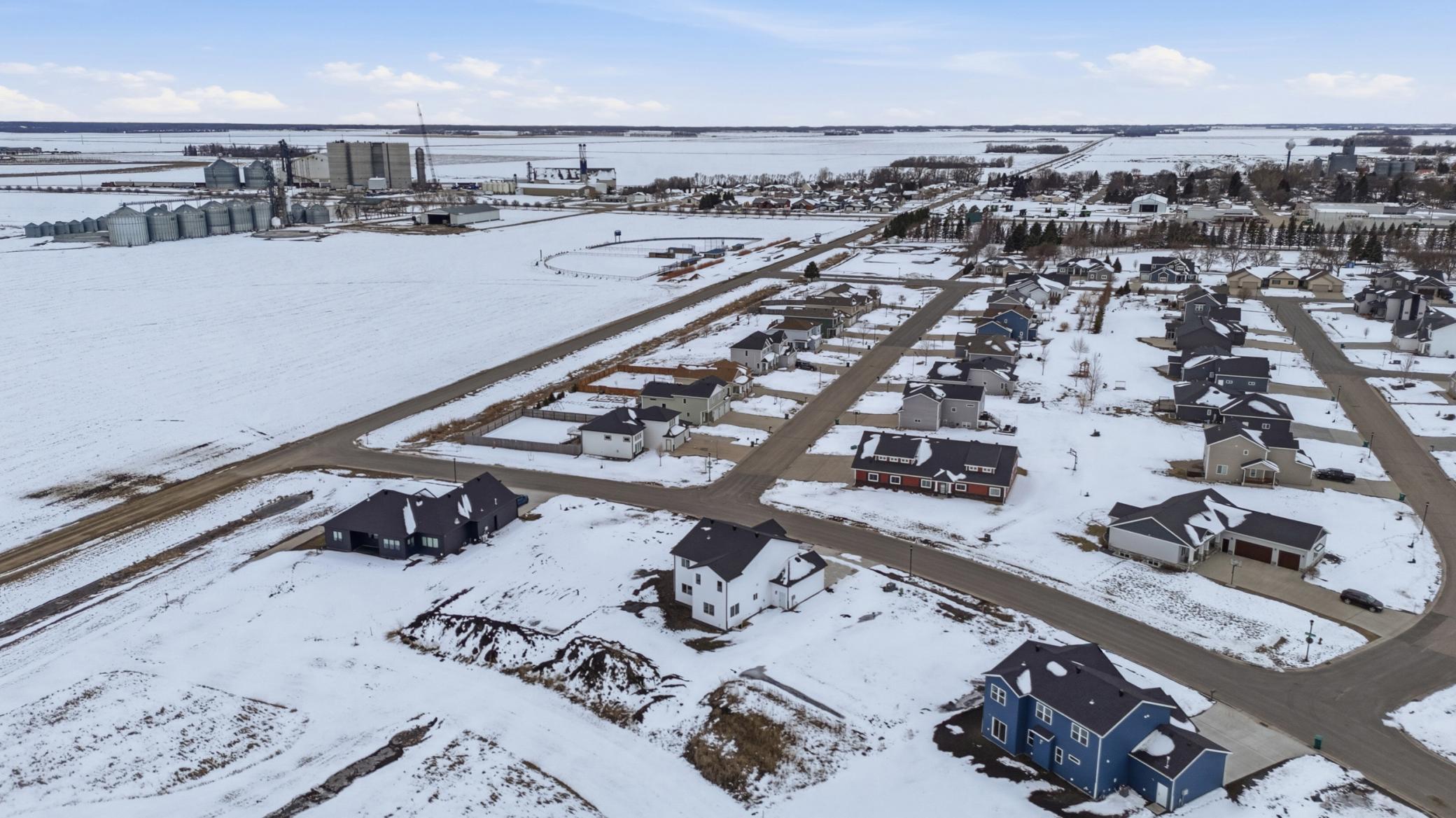 517 Prairie Parkway Kindred, ND 58051 - Photo 55 of 57