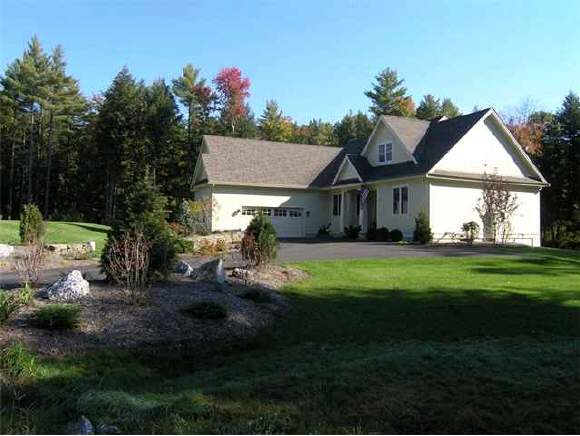 31 Willoughby Road Hopkinton, NH 03229 - Photo 1 of 9