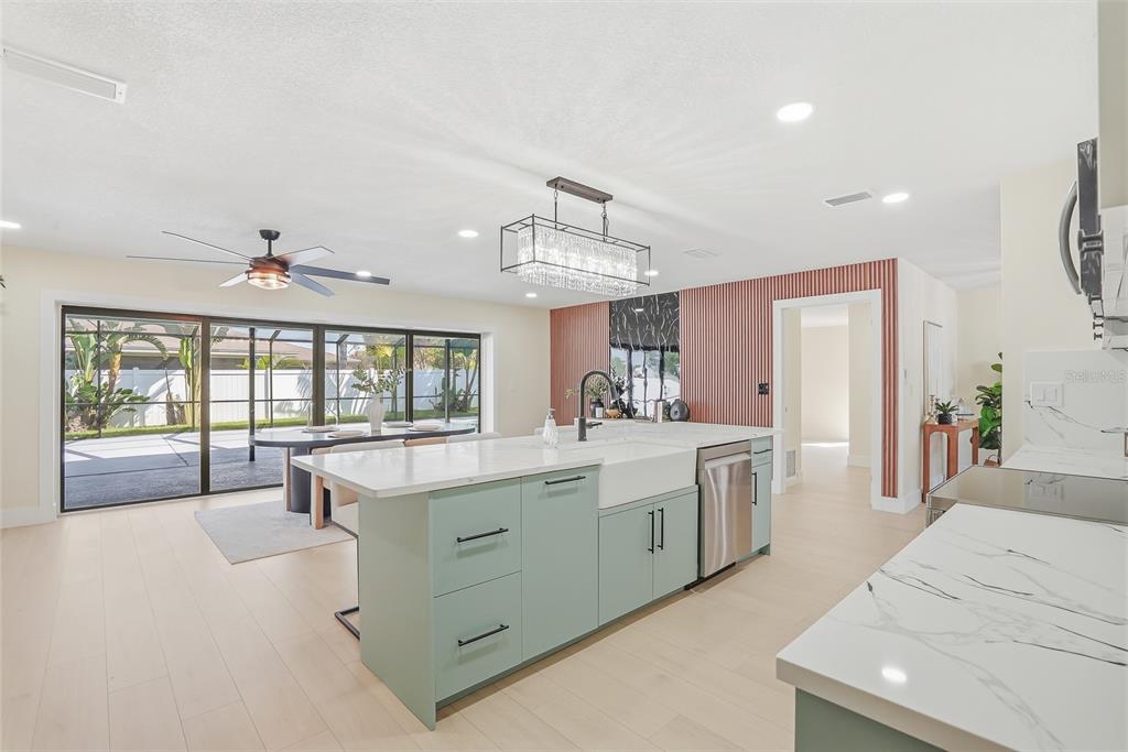 2644 Pebble Beach Drive Clearwater, FL 33761 - Photo 14 of 50