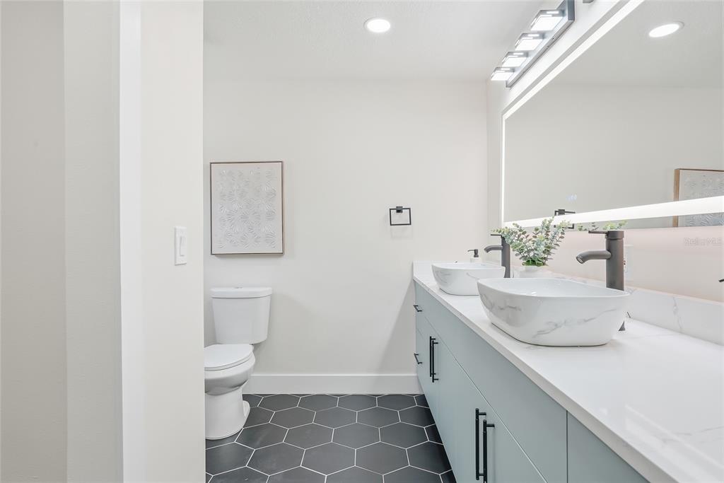 2644 Pebble Beach Drive Clearwater, FL 33761 - Photo 22 of 50