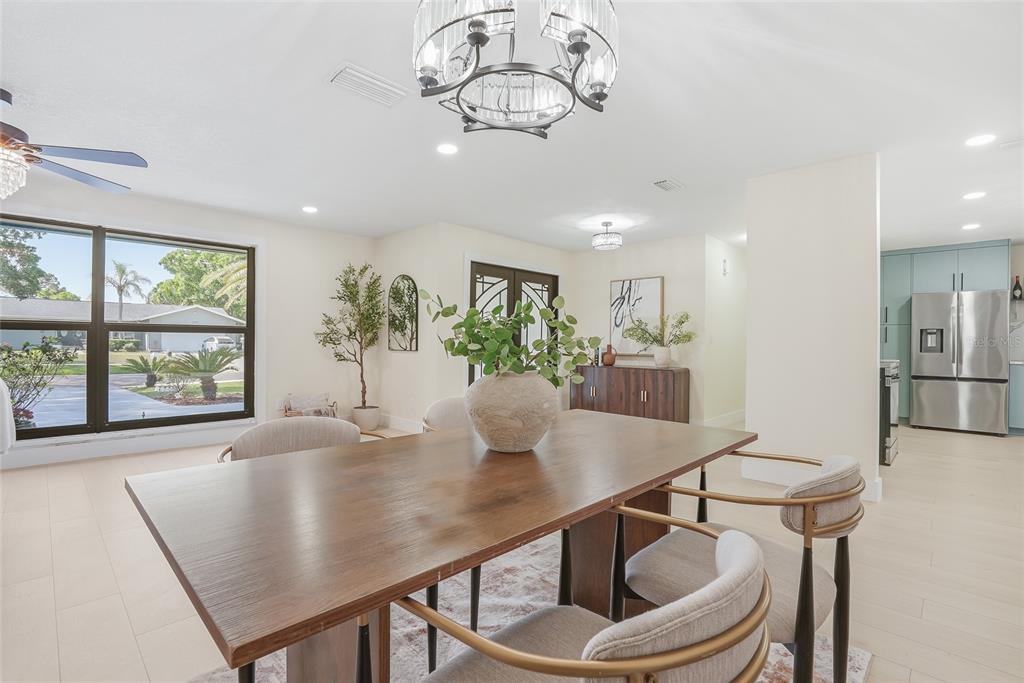 2644 Pebble Beach Drive Clearwater, FL 33761 - Photo 5 of 50