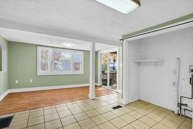 $119,900 | 107 Byron Street, Sidney, IL 61877