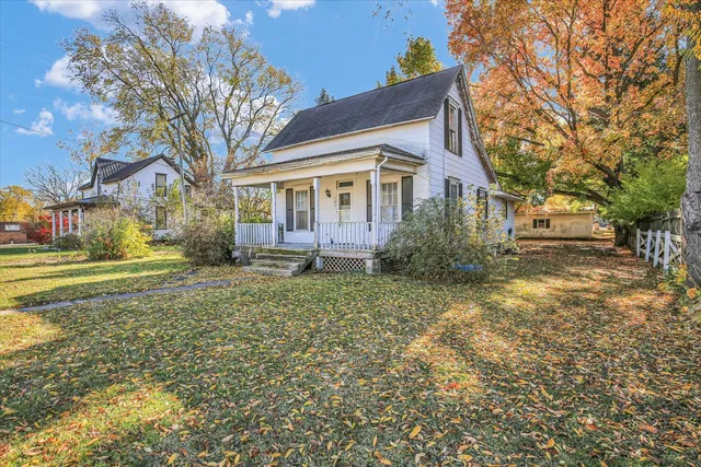 $119,900 | 107 Byron Street, Sidney, IL 61877