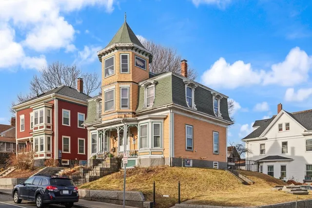 $629,000 | 118 Prospect Street, Gloucester, MA 01930