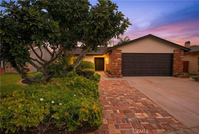 $1,099,999 | 13822 Olive Street, Westminster, CA 92683