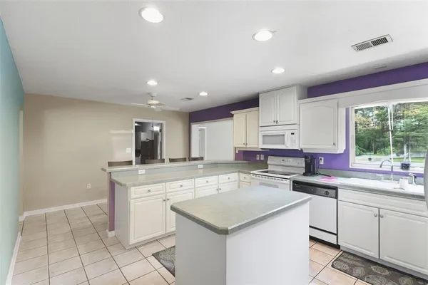 $249,900 | 1410 West Chelsea Avenue, DeLand, FL 32720