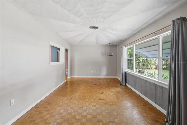 $249,900 | 1410 West Chelsea Avenue, DeLand, FL 32720