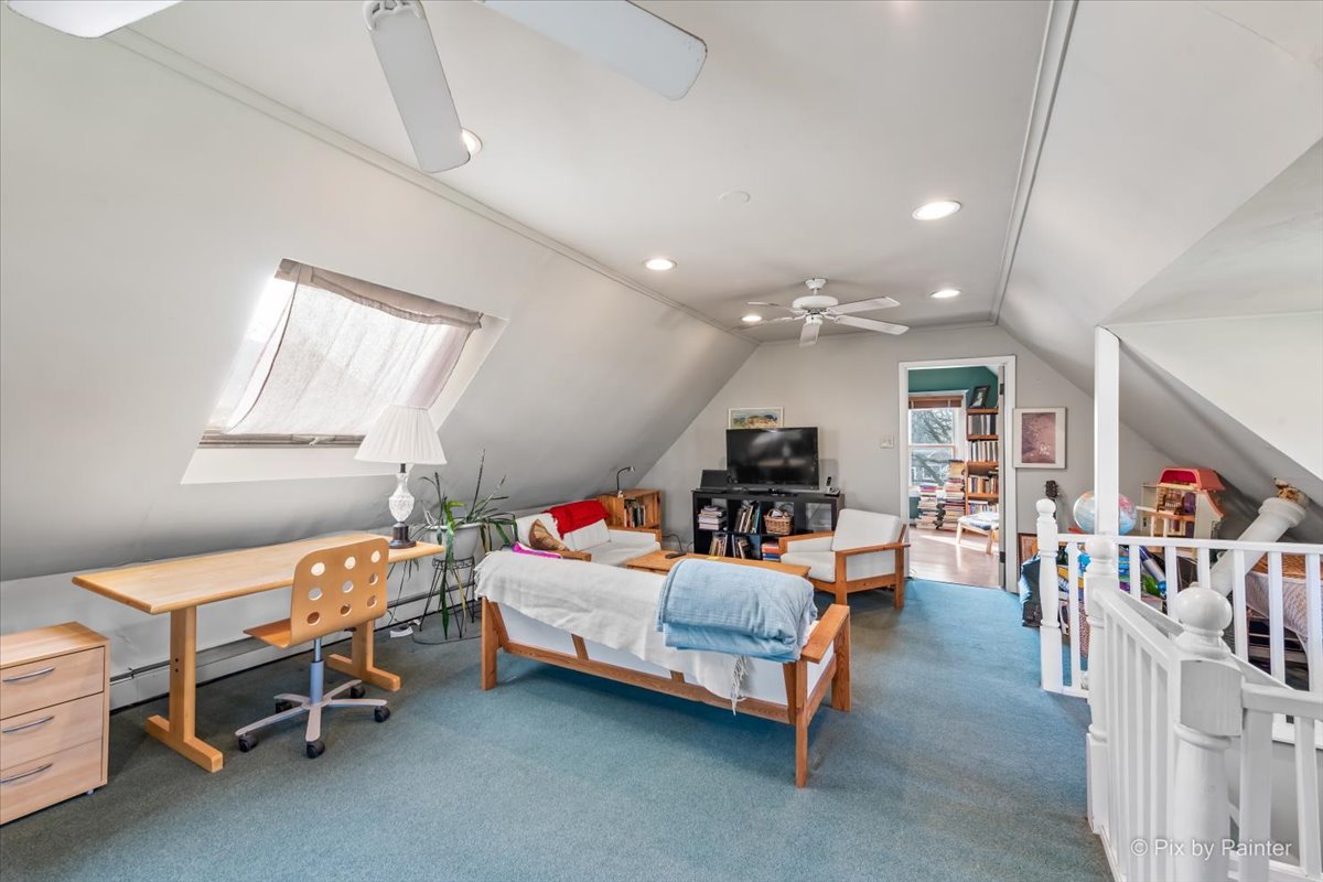 84 Kimbark Road Riverside, IL 60546 - Photo 23 of 40 a bedroom with furniture and a bed