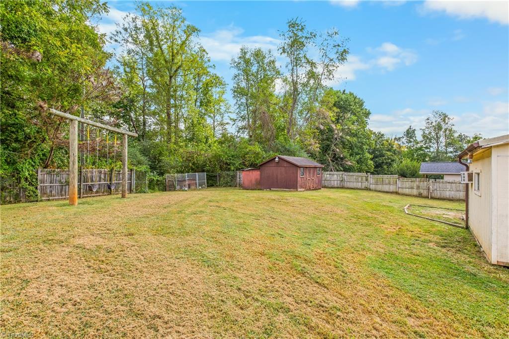267 Pine Ridge Trail Pinnacle, NC 27043 - Photo 32 of 36 Gallery Image 32