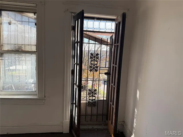 $70,000 | 4402 Clarence Avenue, St. Louis, MO 63115