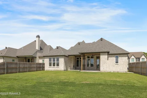 $800,000 | 301 Abercrombie Way, Broussard, LA 70592