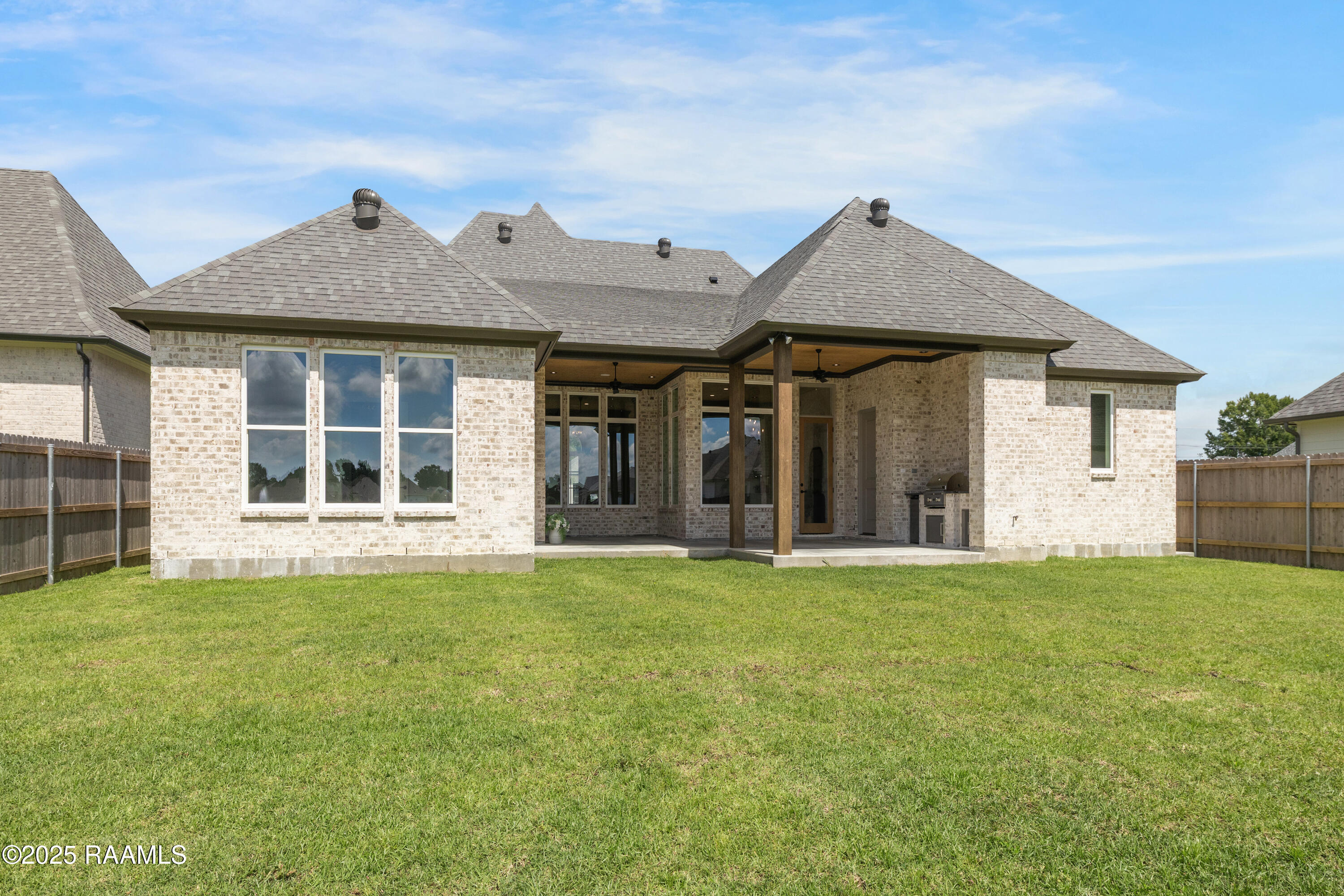 301 Abercrombie Way Broussard, LA 70592 - Photo 46 of 46 301 Abercrombie-46