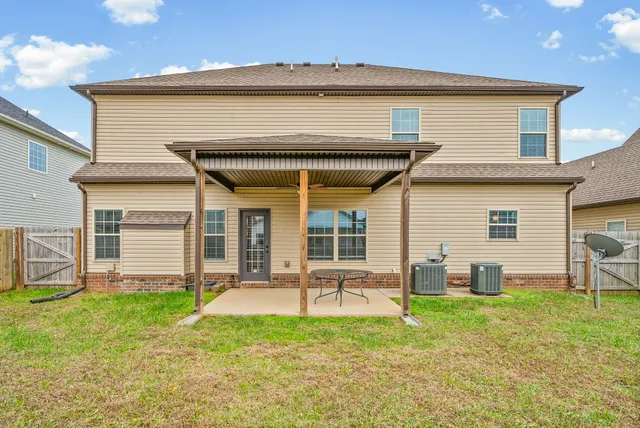 $2,400 | 1370 Millet Drive, Clarksville, TN 37040