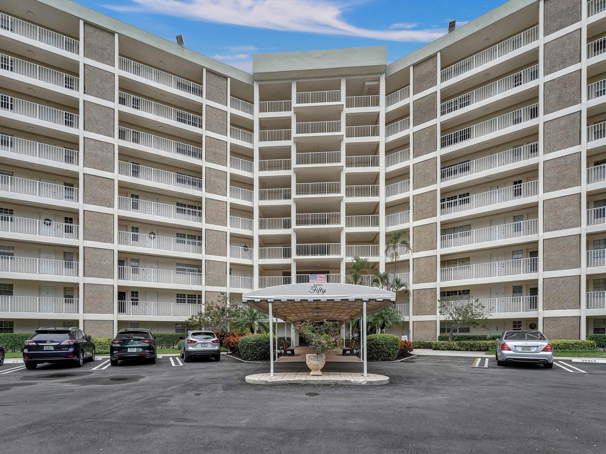 3090 North Course Drive, Unit 104 Pompano Beach, FL 33069 - Photo 1 of 22 Photo 1