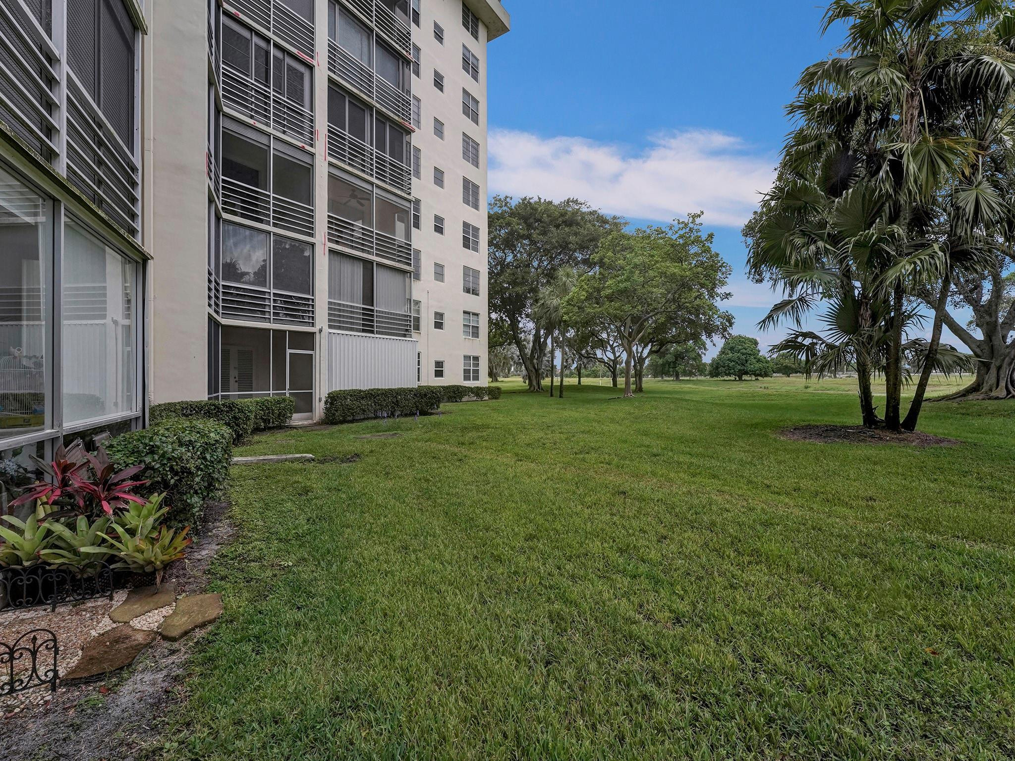 3090 North Course Drive, Unit 104 Pompano Beach, FL 33069 - Photo 20 of 22 Photo 20