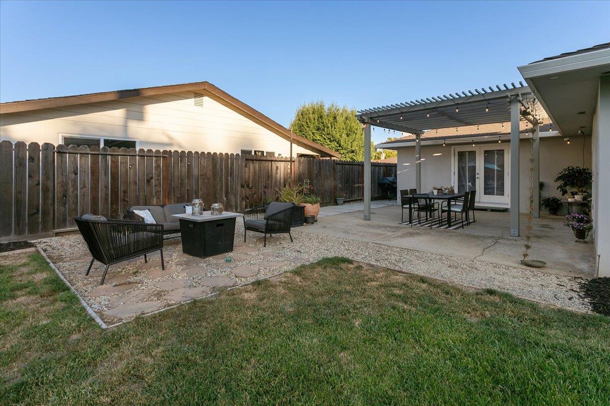 751 Eschenburg Drive Gilroy, CA 95020 - Photo 38 of 39 a view of a chairs and tables in the patio