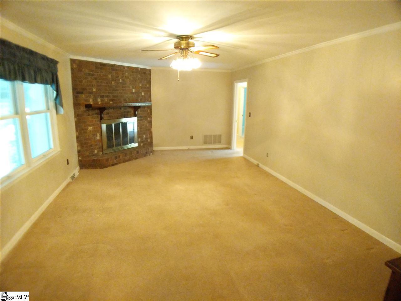17 Parliament Road Greenville, SC 29615 - Photo 13 of 21 Gallery Image 13