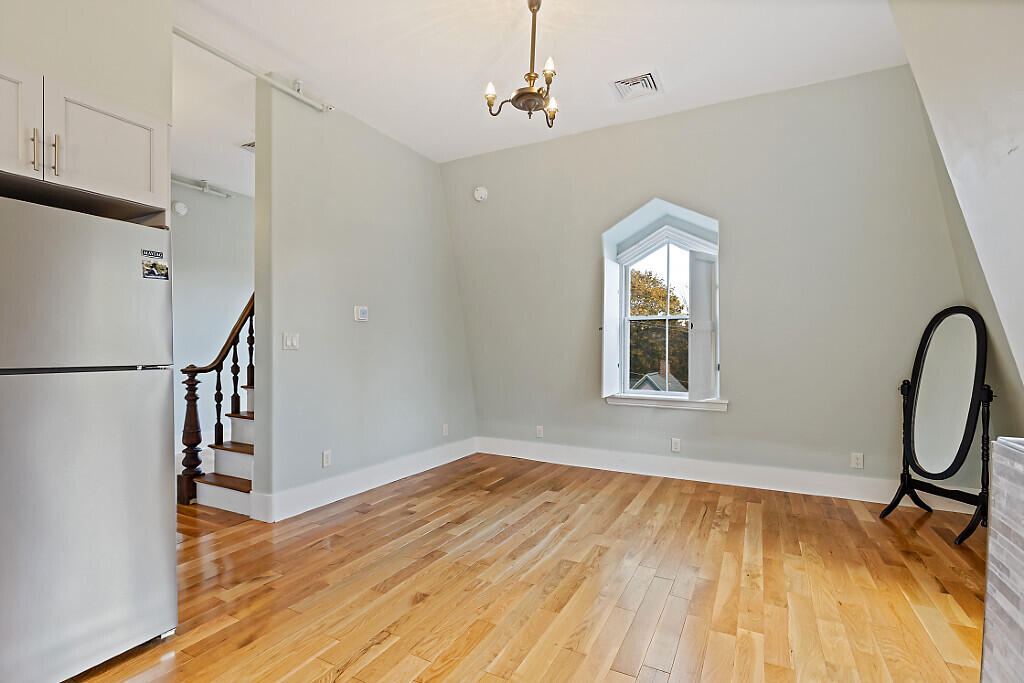 15 Middle Street, Unit 3 Hallowell, ME 04347 - Photo 5 of 57