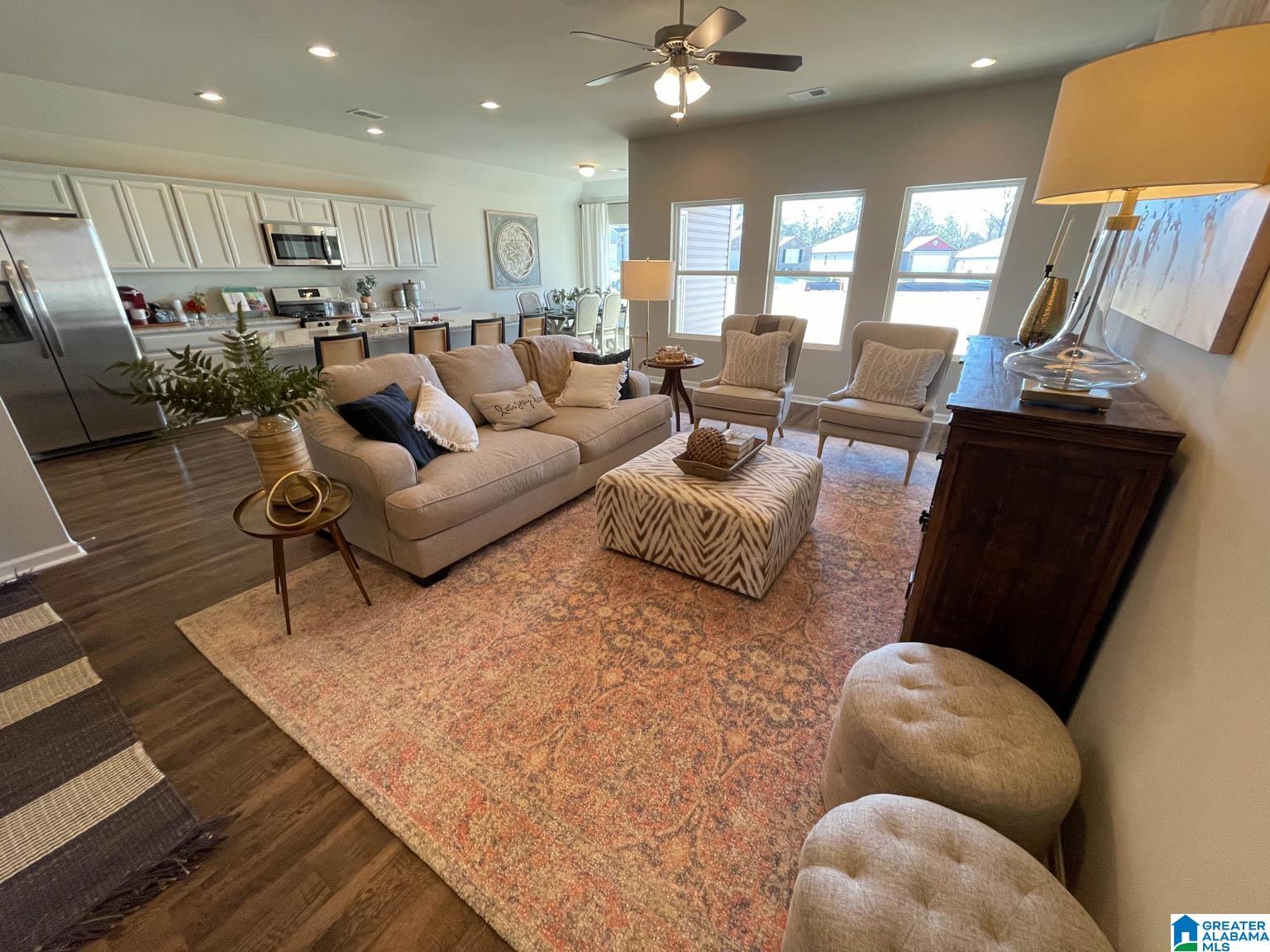 145 Coleman Way Calera, AL 35040 - Photo 2 of 11