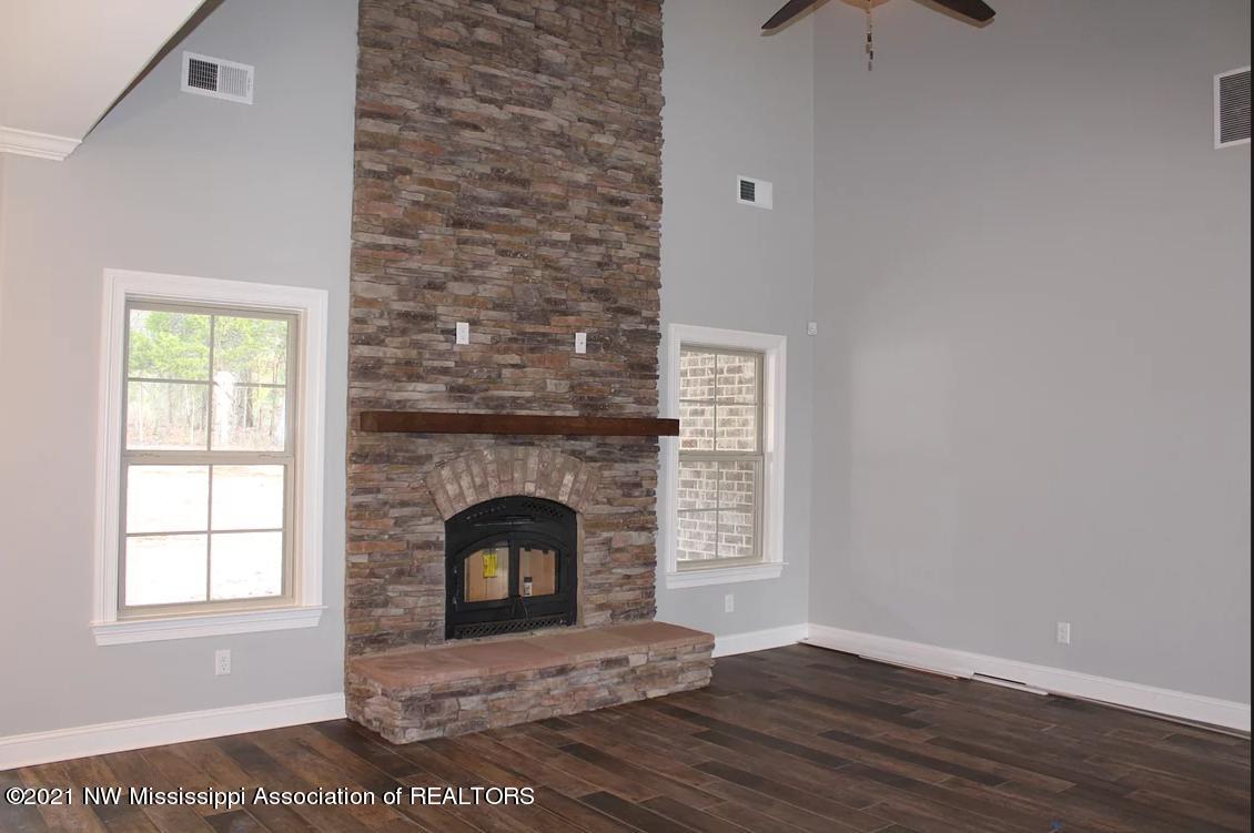 1603 Gwynn Road Nesbit, MS 38651 - Photo 5 of 19 screenshot-www-wilshirehomes-biz-copy-of