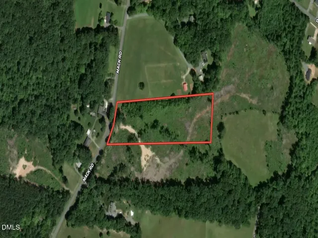 an aerial view of a yard