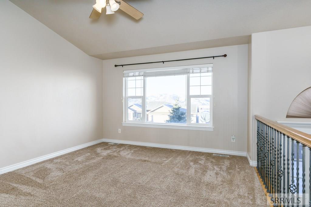 1576 Spaulding Lane Pocatello, ID 83201 - Photo 3 of 50