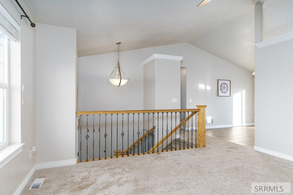 1576 Spaulding Lane Pocatello, ID 83201 - Photo 5 of 50