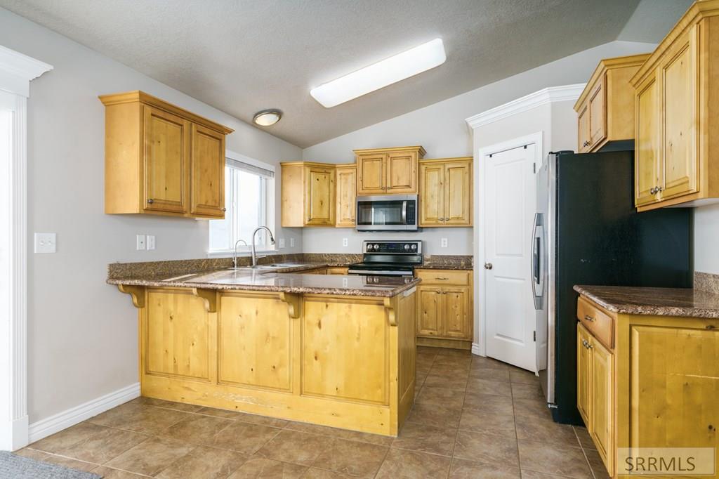 1576 Spaulding Lane Pocatello, ID 83201 - Photo 9 of 50