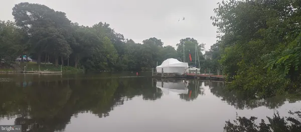 a house view with a backyard space