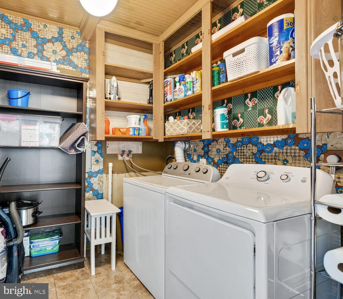 5 Vassar Circle Glen Echo, MD 20812 - Photo 34 of 46 Laundry Room